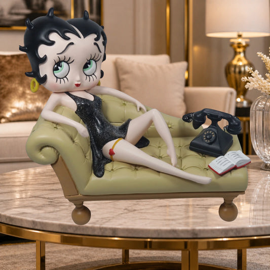 BETTY BOOP ON CREAM CHAISE LOUNGE SOFA WITH PHONE FIGURINE VINTAGE GIFT DECOR UK STOCK