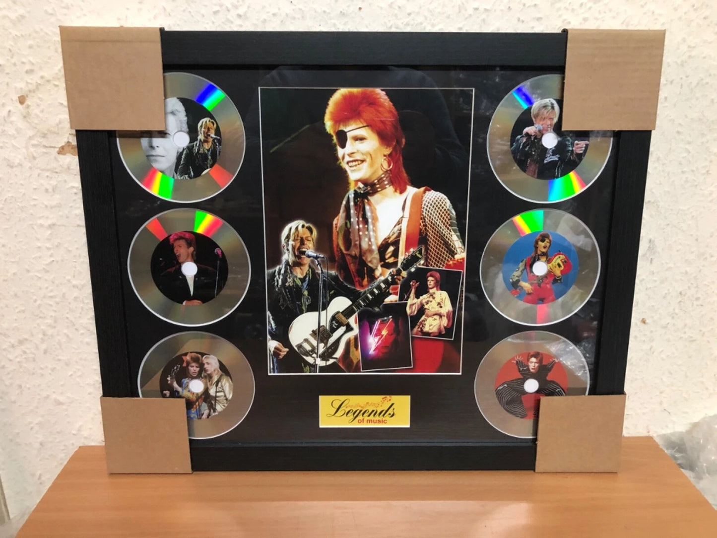 DAVID BOWIE MEMORABILIA FRAMED PICTURE PRESENTATION DISC SET LEGENDS OF UK MUSIC
