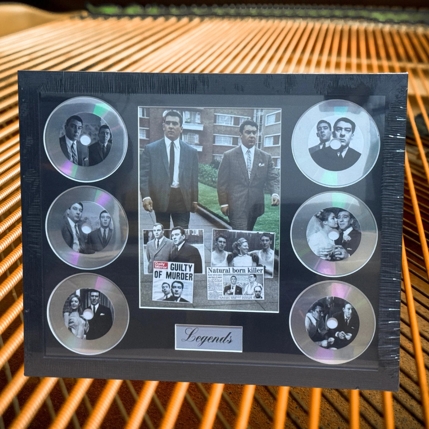 KRAY TWINS FRAMED MEMORABILIA PICTURE PRESENTATION DISC SET EAST END LEGENDS UK STOCK
