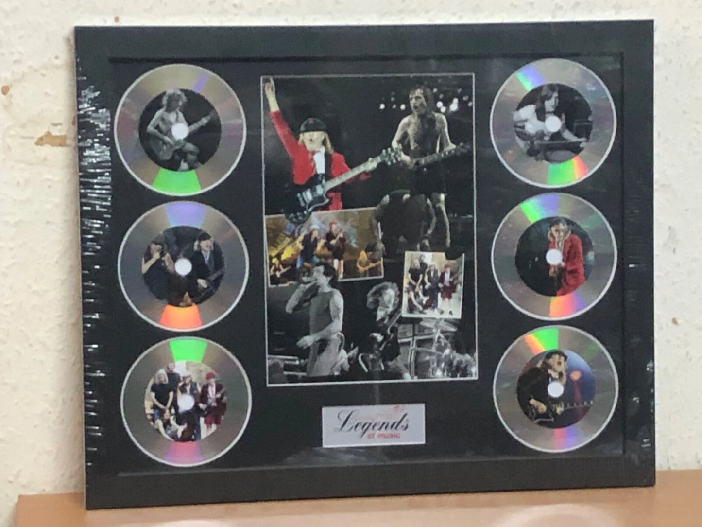 AC/DC BAND MEMORABILIA FRAMED PICTURE PRESENTATION DISC SET MUSIC LEGENDS UK STOCK