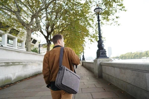 NEW TROOP LONDON TRP0240 CANVAS LAPTOP MESSENGER BAG 16.5INCH CROSSBODY SHOULDER