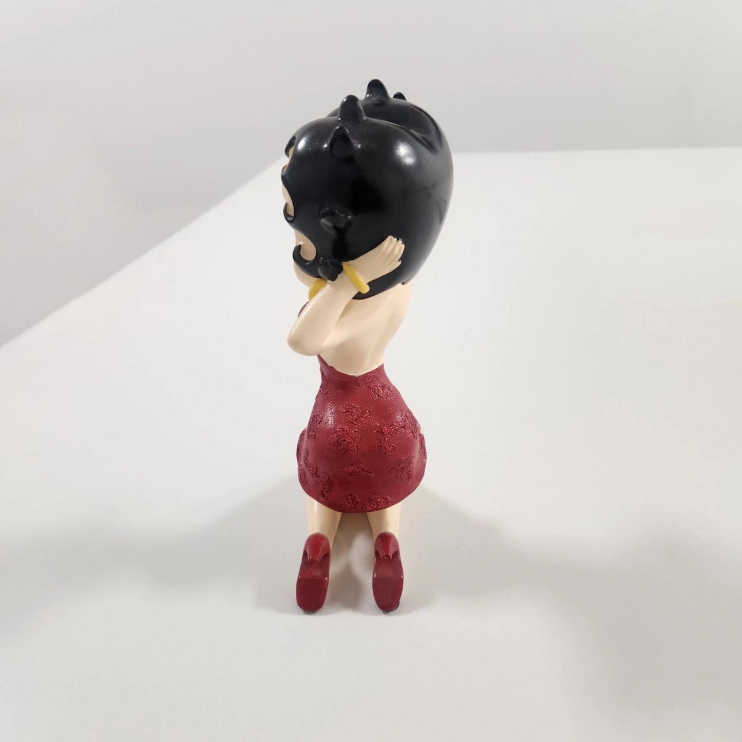 BETTY BOOP KNEELING RED GLITTER DRESS FIGURINE ORNAMENT COLLECTIBLE 21CM VINTAGE UK STOCK