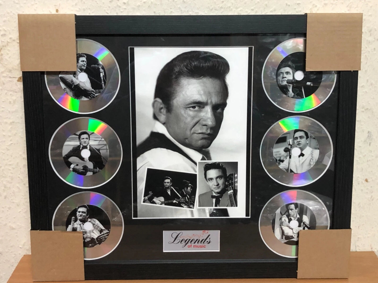 JOHNNY CASH MEMORABILIA FRAMED PICTURE PRESENTATION DISC SET LEGENDS OF MUSIC UK STOCK