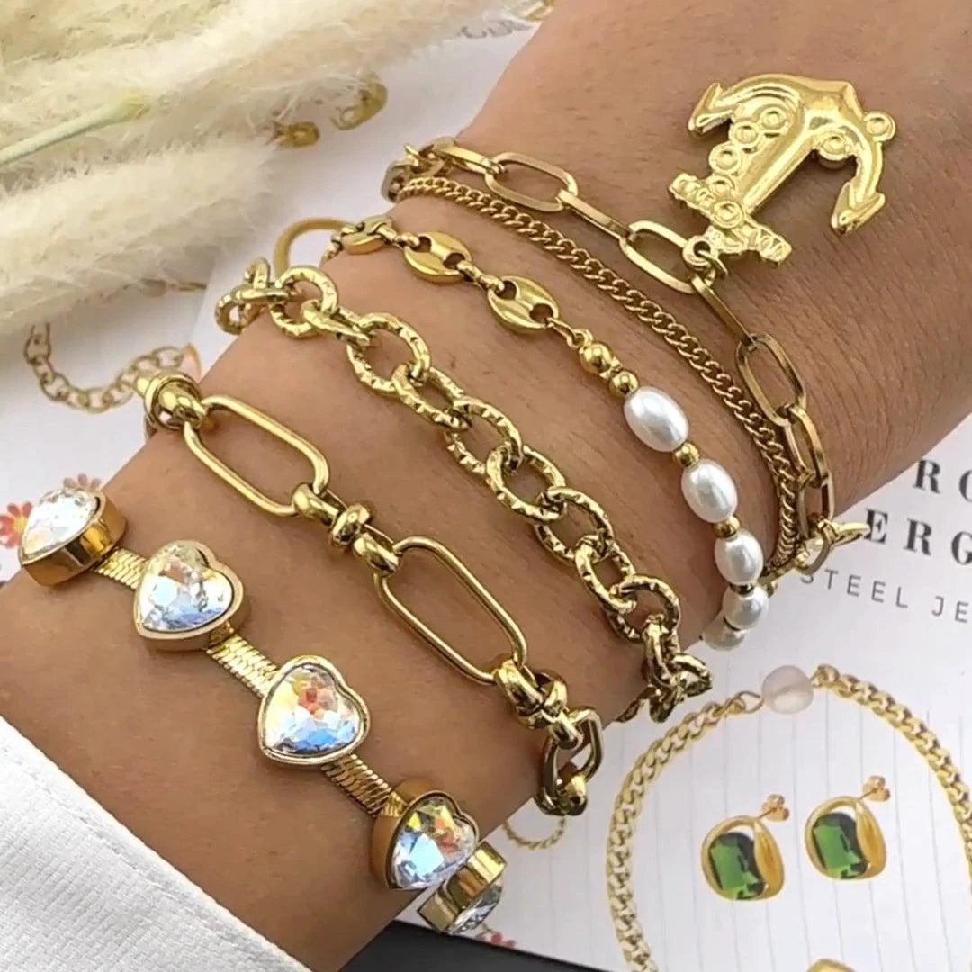 NEW 18K GOLD PLATED TITANIUM STEEL ANCHOR CHARM BRACELET WATERPROOF HER GIFT UK