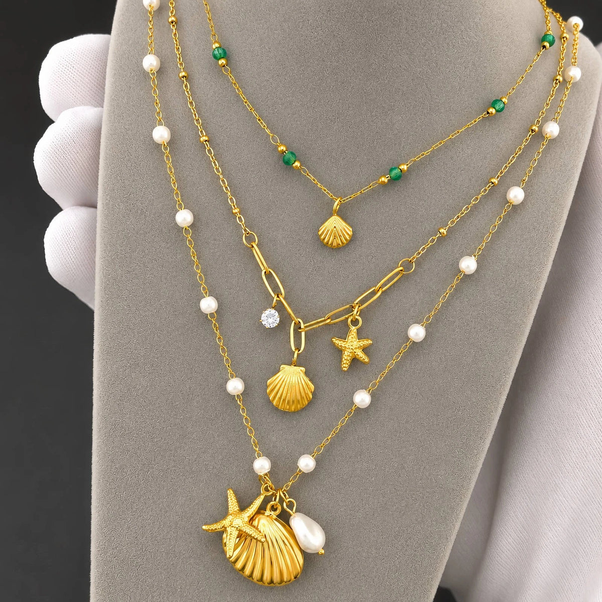18K GOLD PLATED TITANIUM STEEL LADIES PEARL SHELL STARFISH NECKLACE WATERPROOF