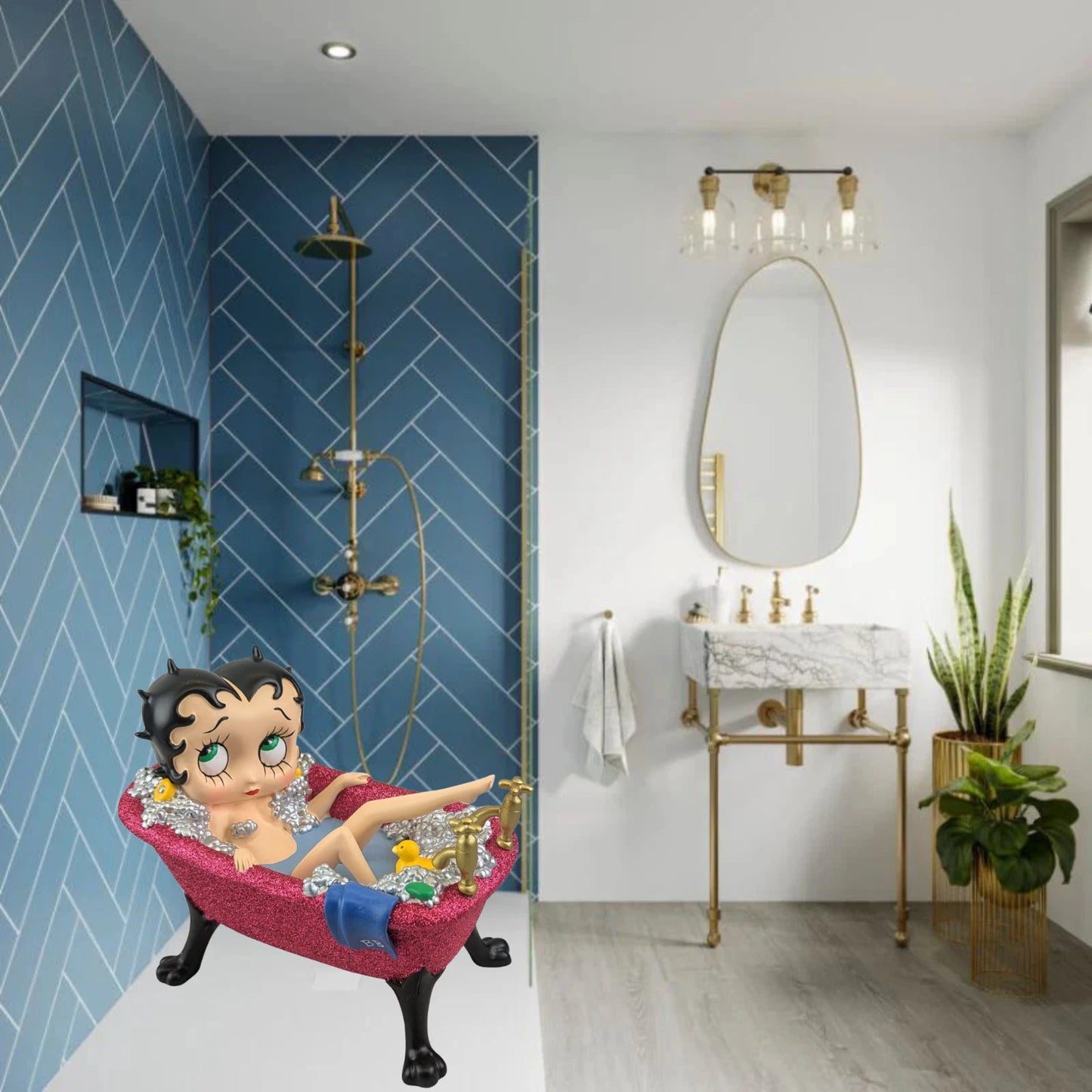 BETTY BOOP IN PURPLE GLITTER BATHTUB 17.5CM FIGURINE ORNAMENT COLLECTABLE DECOR UK STOCK